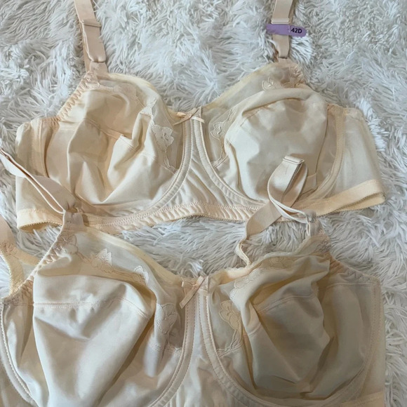 Bali 2 Women's Flower Underwire Bra, Light Beige, 42D - Picture 11 of 11